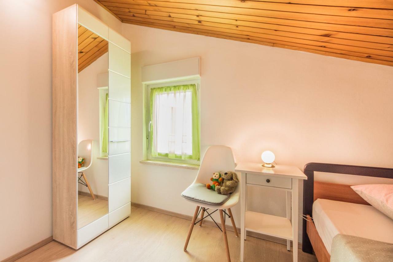 Piccola Pineta Lägenhet Pula Exteriör bild